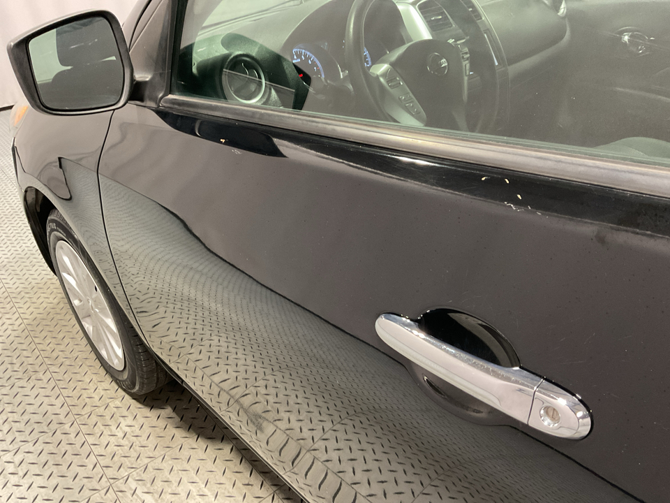 2019 Nissan Versa 1.6 SV Sedan