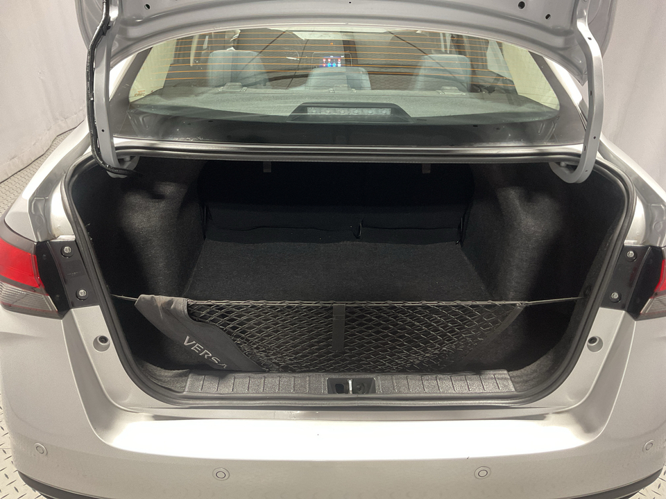 2024 Nissan Versa S CVT