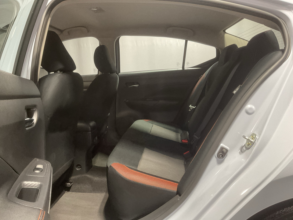 2025 Nissan Versa SR