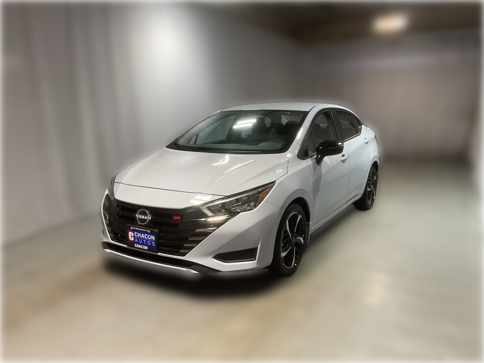 2025 Nissan Versa SR