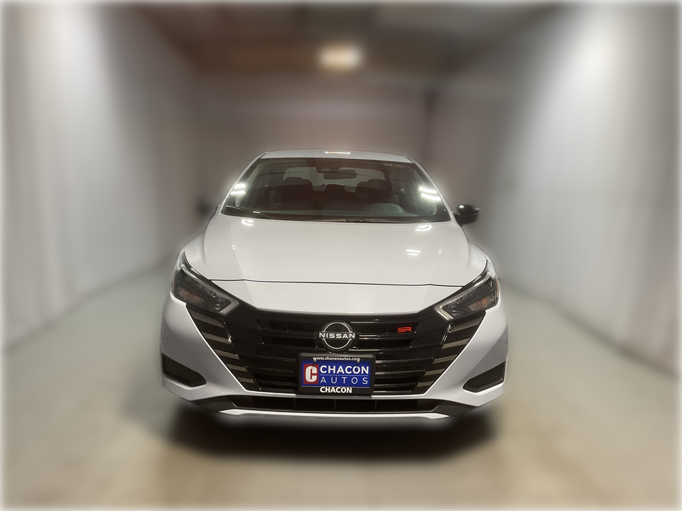 2025 Nissan Versa SR