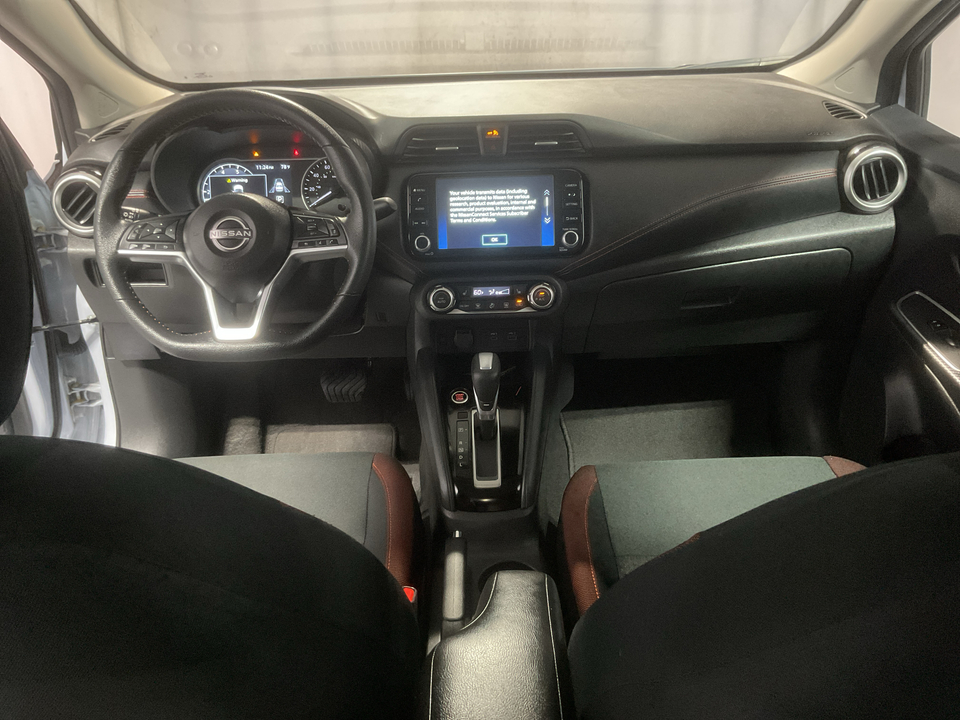 2025 Nissan Versa SR