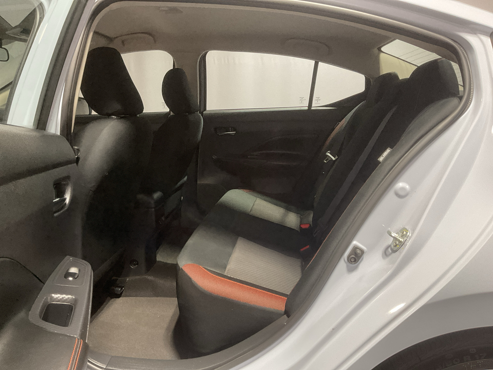 2025 Nissan Versa SR