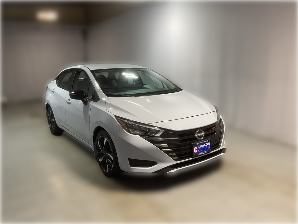 2025 Nissan Versa SR