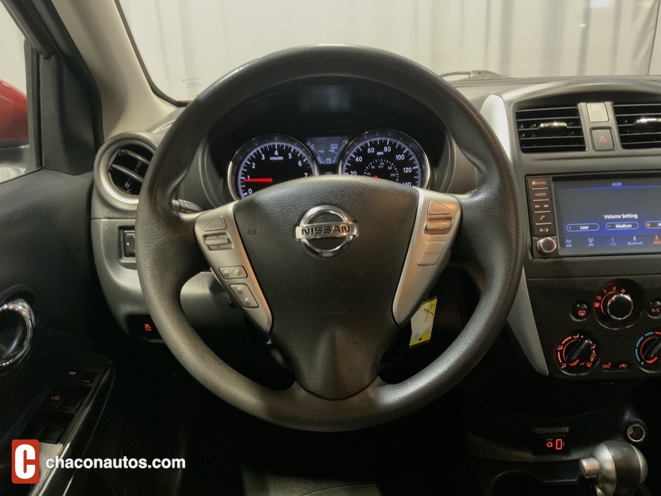 2019 Nissan Versa 1.6 SV Sedan