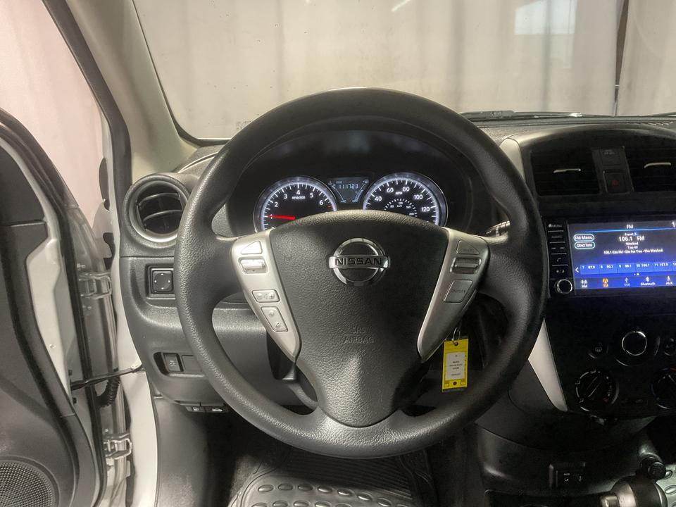 2019 Nissan Versa 1.6 SV Sedan