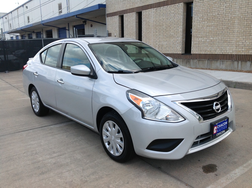 2019 Nissan Versa 1.6 SV Sedan