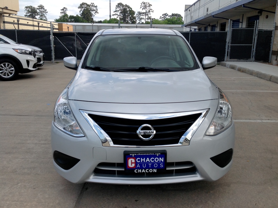 2019 Nissan Versa 1.6 SV Sedan