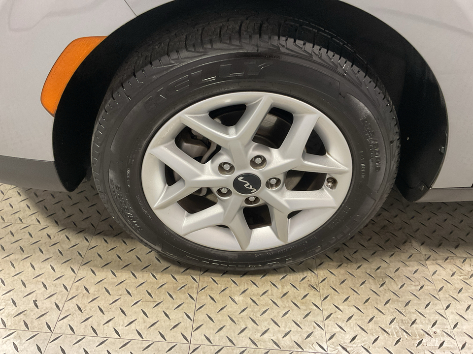 2023 Kia Soul LX CVT