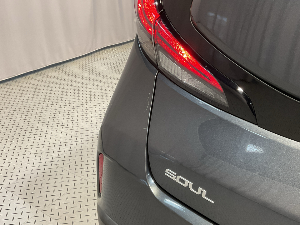 2023 Kia Soul LX CVT