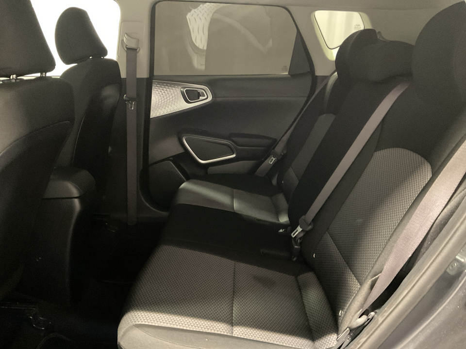2023 Kia Soul LX CVT