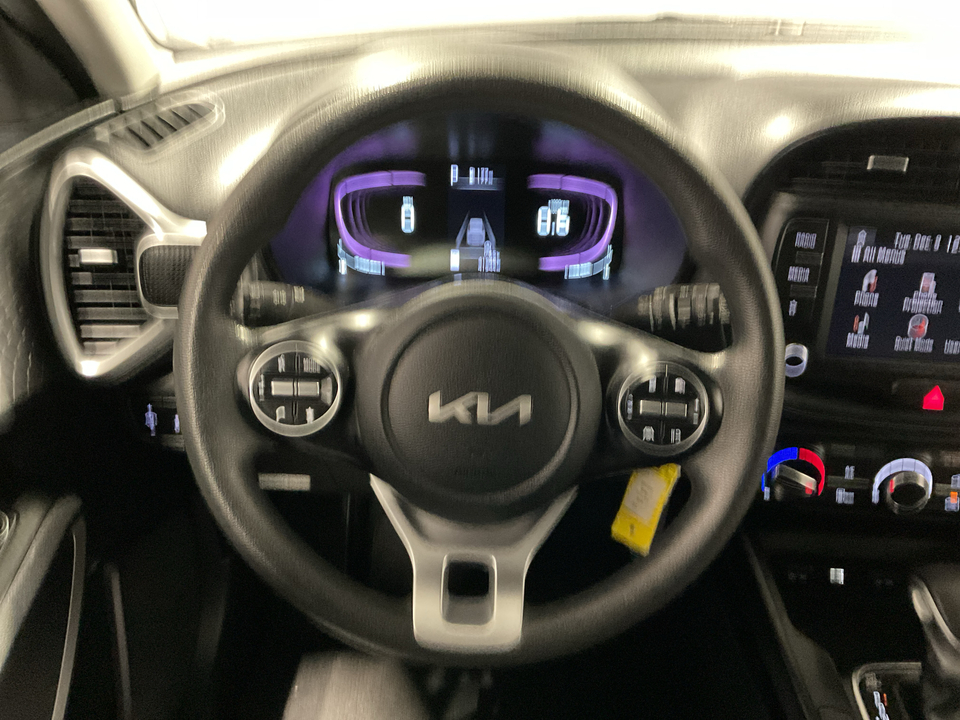 2023 Kia Soul LX CVT