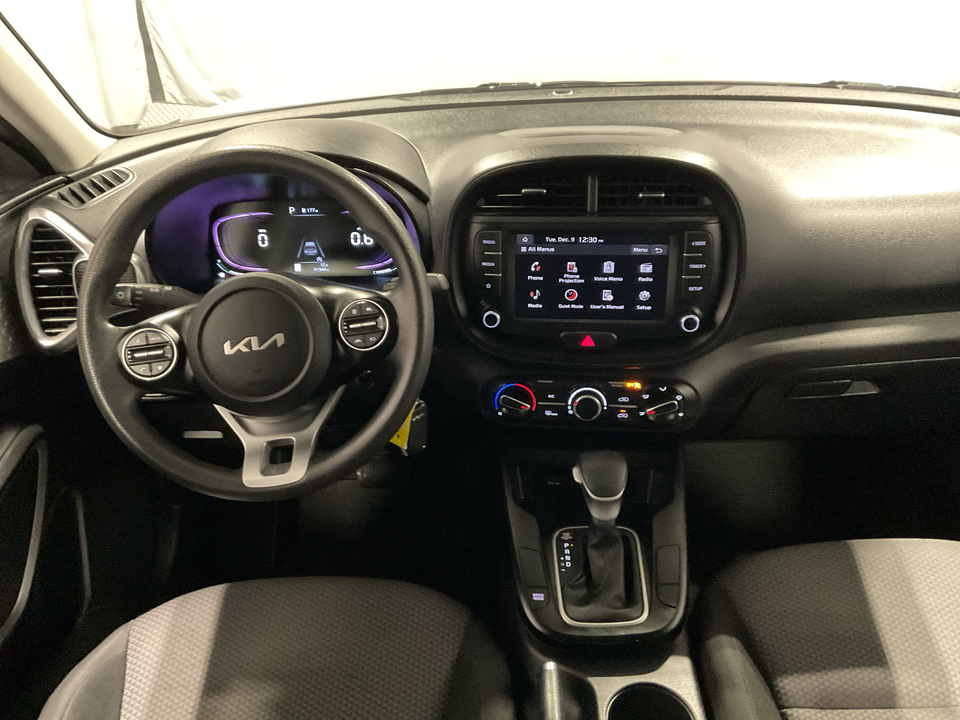 2023 Kia Soul LX CVT