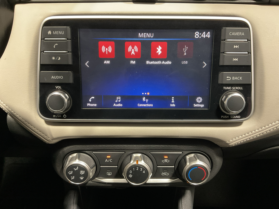 2020 Nissan Versa SV