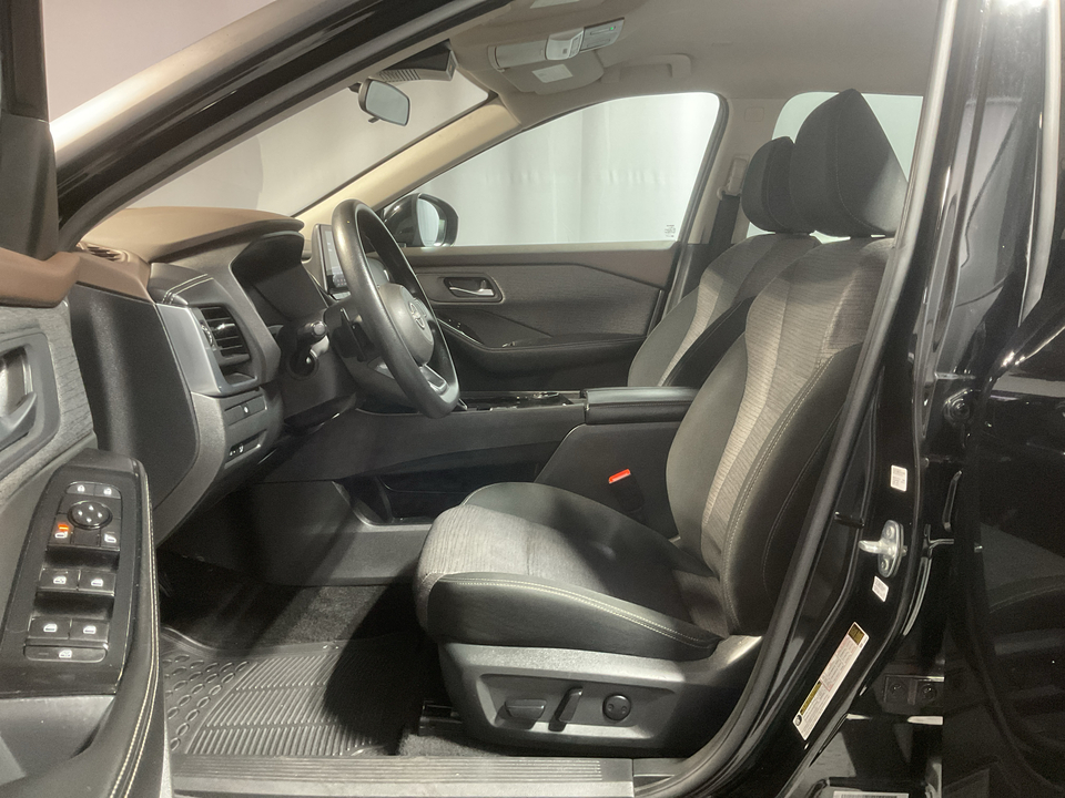 2023 Nissan Rogue SV AWD