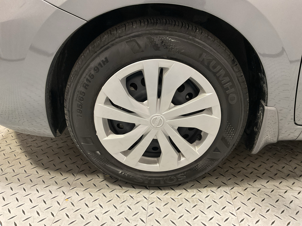 2024 Nissan Versa S CVT