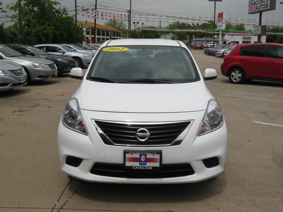 2012 Nissan Versa 1.6 SV Sedan