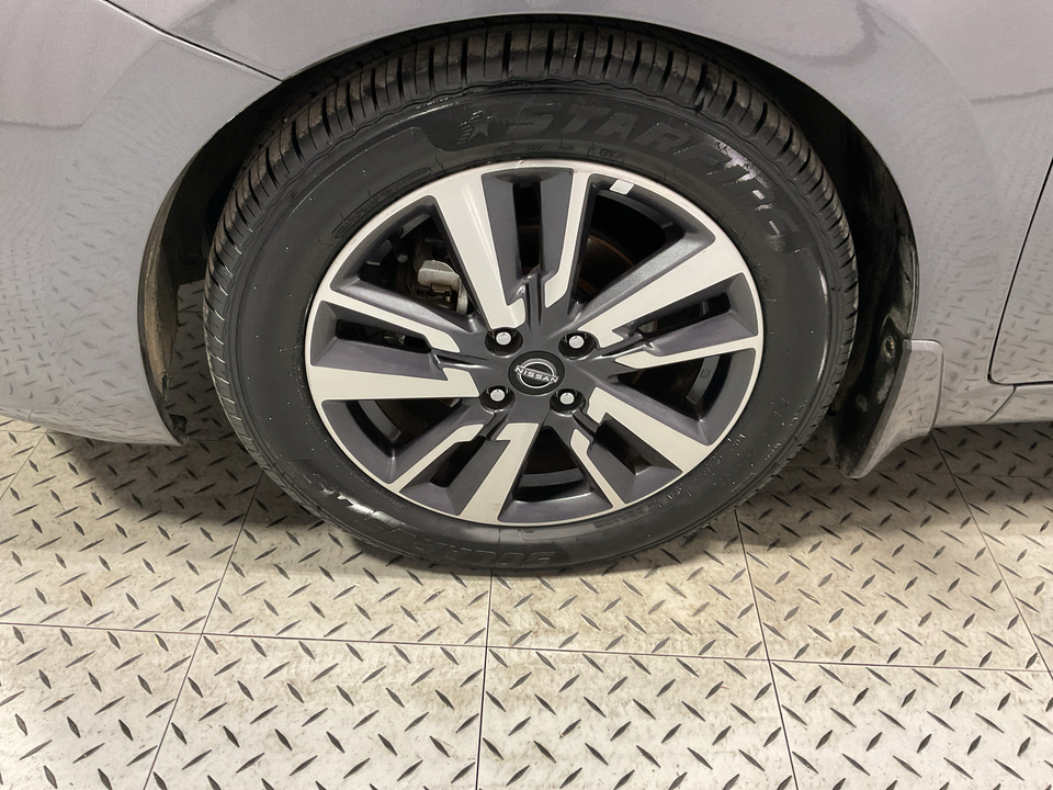 2020 Nissan Versa SV