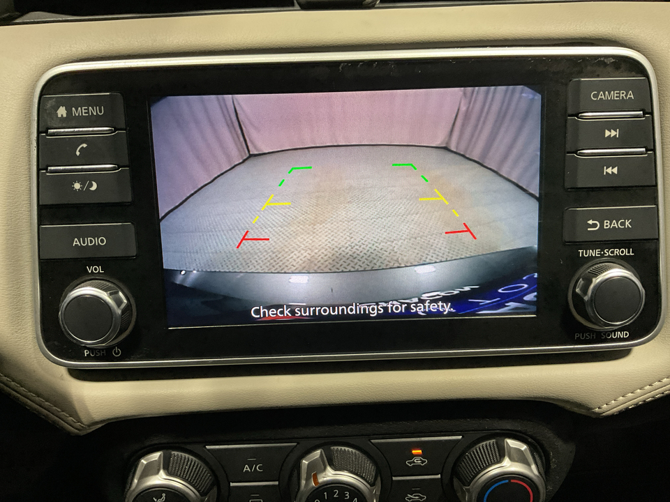 2020 Nissan Versa SV