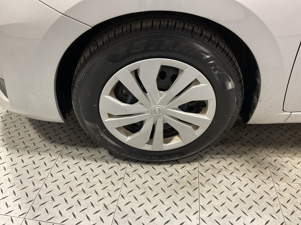 2024 Nissan Versa S CVT