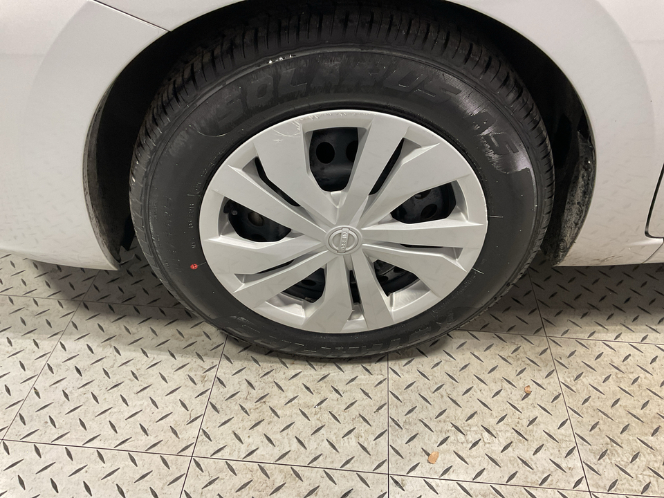 2024 Nissan Versa S CVT