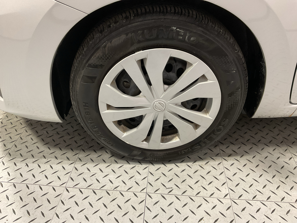 2024 Nissan Versa S CVT