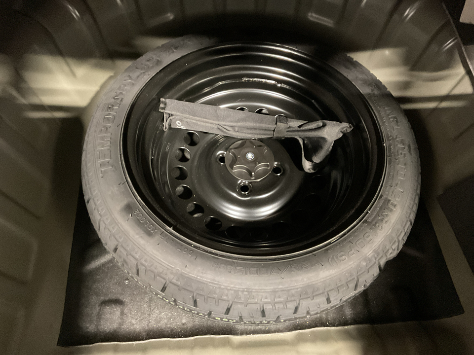 2024 Nissan Versa S CVT