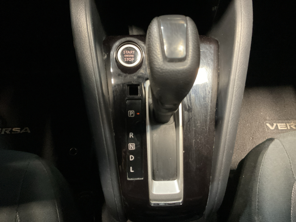 2020 Nissan Versa S CVT