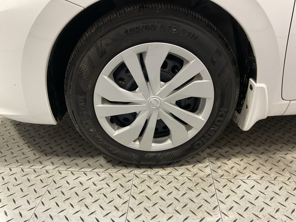 2024 Nissan Versa S CVT