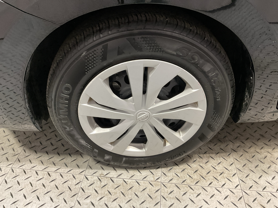 2024 Nissan Versa S CVT