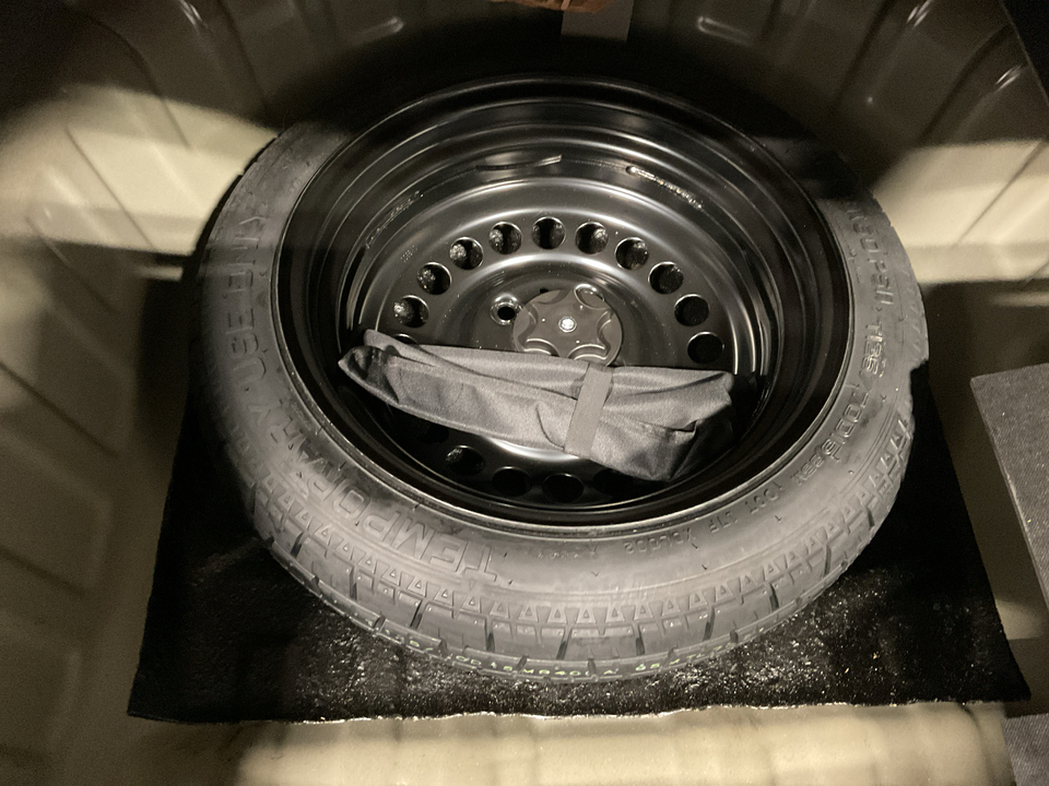 2024 Nissan Versa S CVT