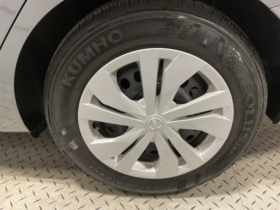 2024 Nissan Versa S CVT