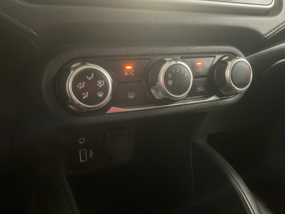 2024 Nissan Versa S CVT