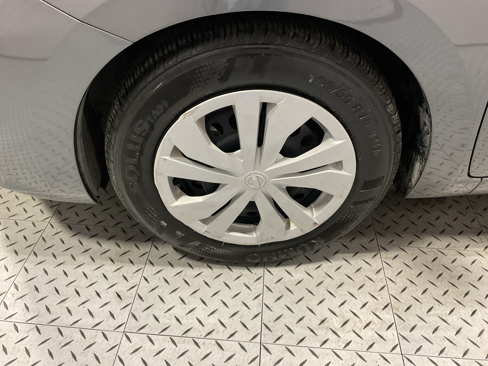 2024 Nissan Versa S CVT