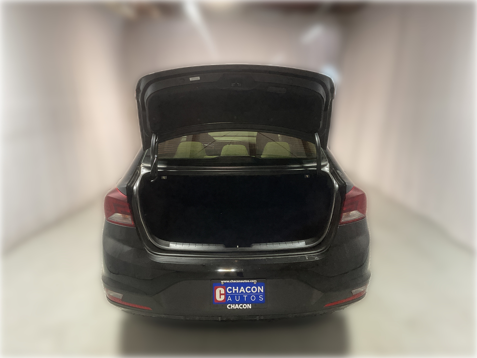 2020 Hyundai Elantra SE 6AT