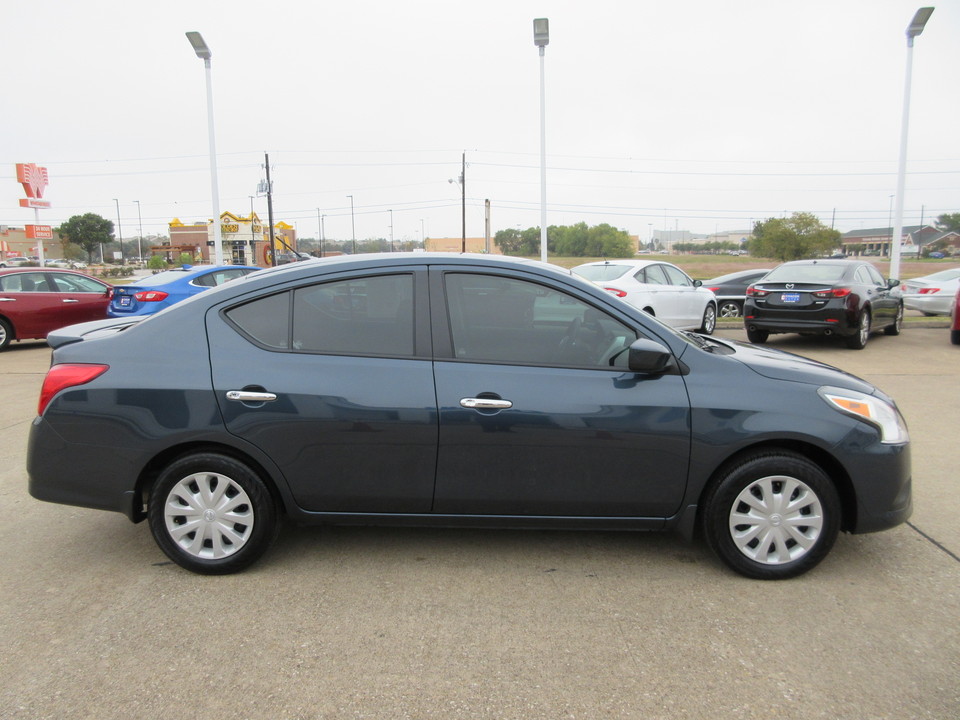 Used 2016 Nissan Versa in Dallas, TX ( D917114 ) | Chacon Autos