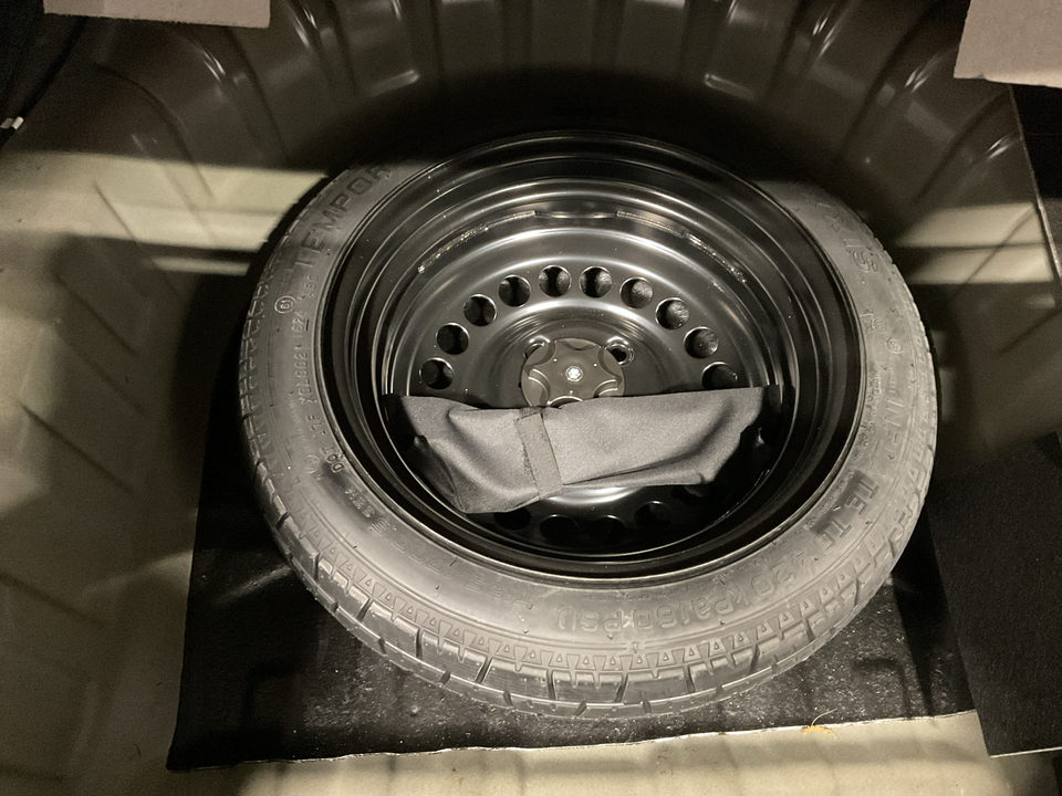 2024 Nissan Versa S CVT