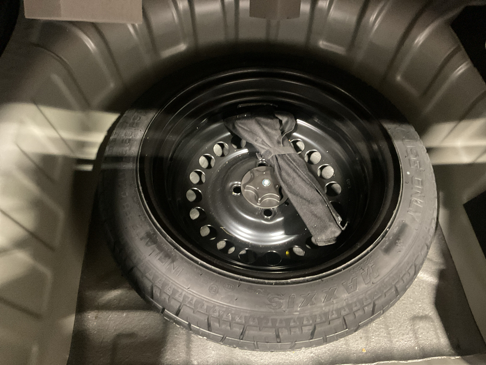 2024 Nissan Versa S CVT