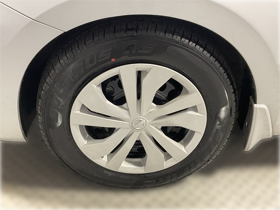 2024 Nissan Versa S CVT