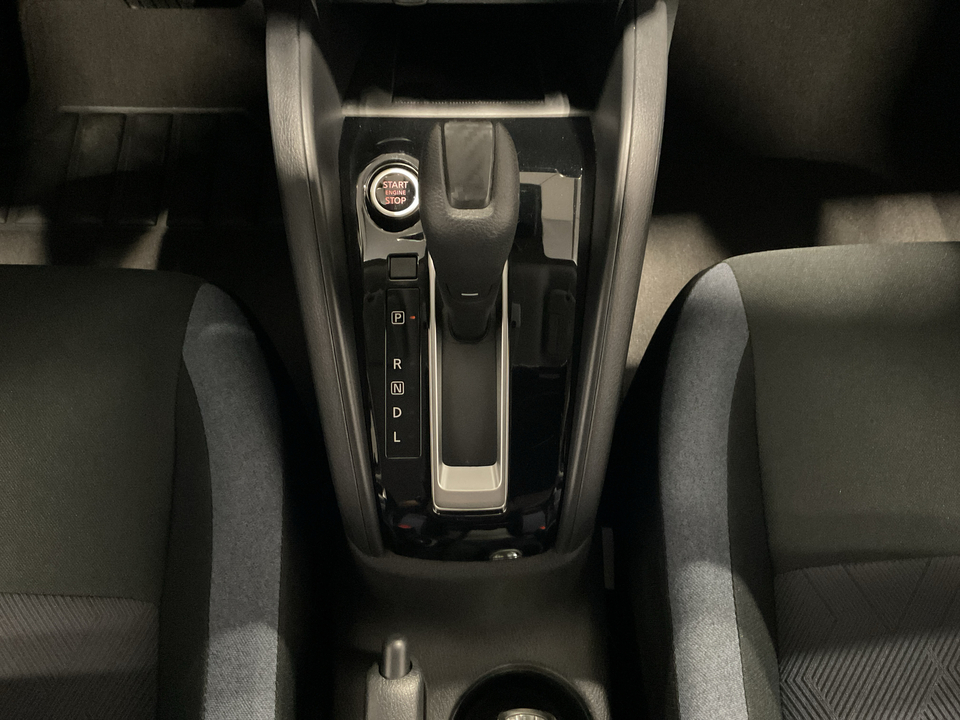 2024 Nissan Versa SV