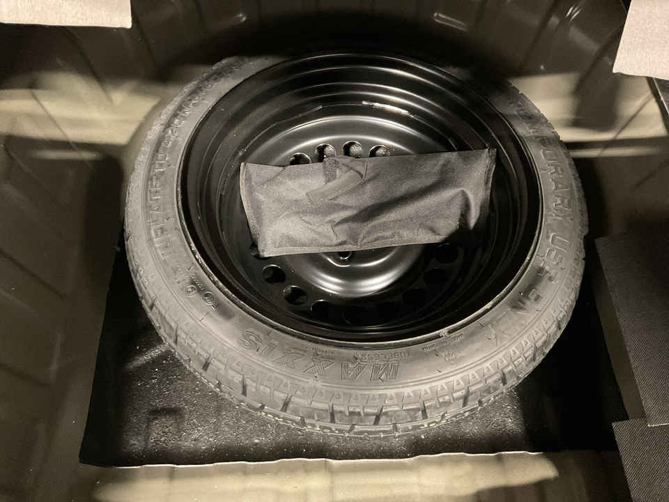 2024 Nissan Versa S CVT