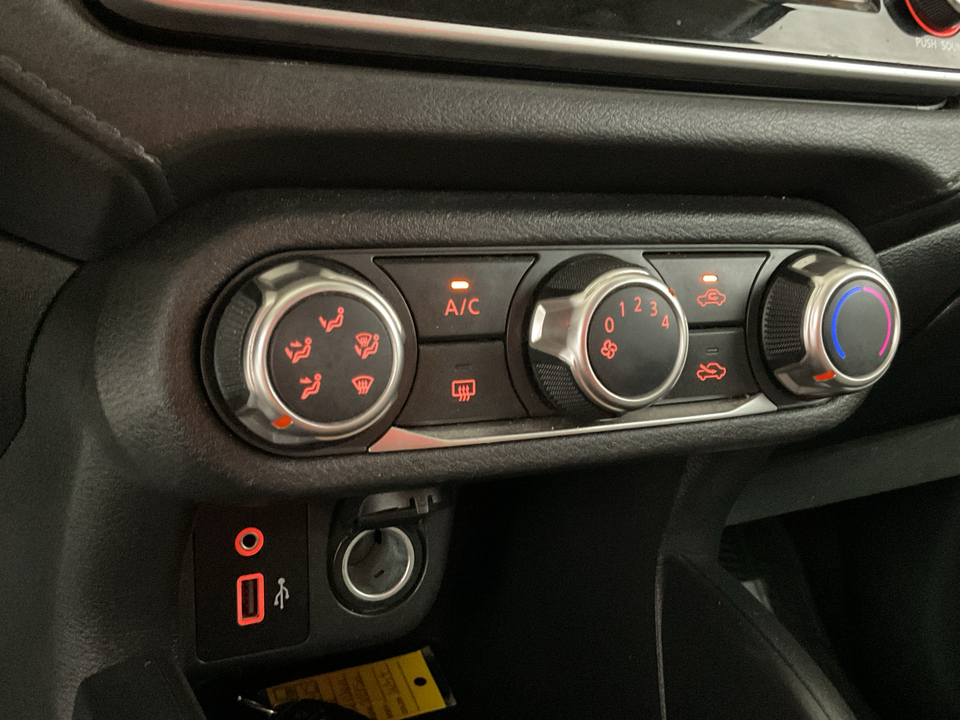 2021 Nissan Versa S CVT