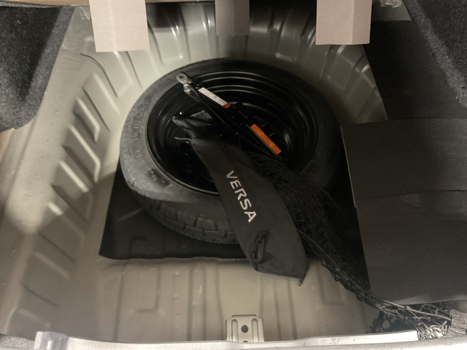 2024 Nissan Versa S CVT