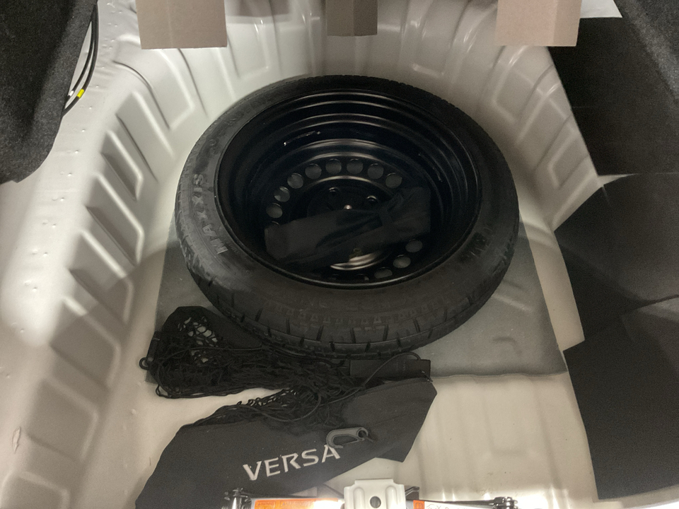 2024 Nissan Versa S CVT