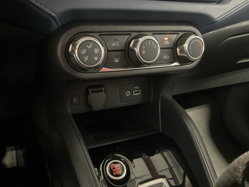 2024 Nissan Versa SV