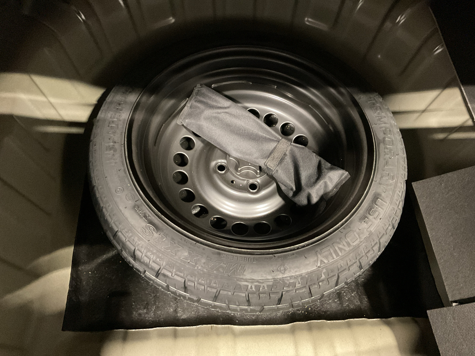 2024 Nissan Versa S CVT