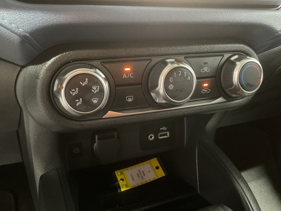 2024 Nissan Versa SV