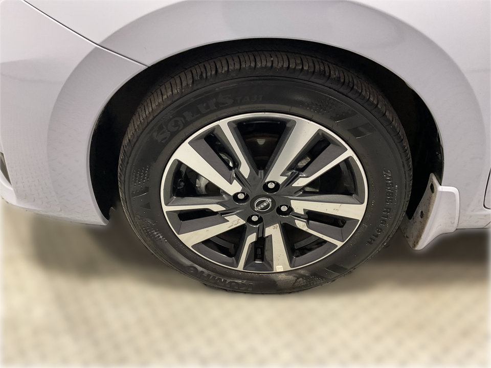 2024 Nissan Versa SV