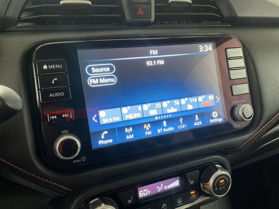 2024 Nissan Versa SR