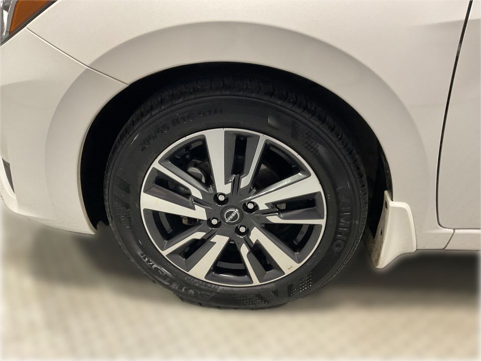 2024 Nissan Versa SV